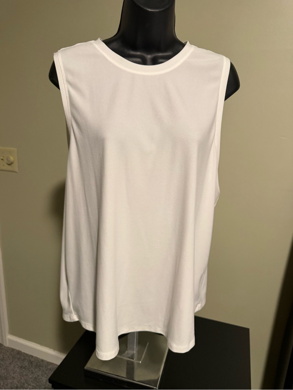 Banana Republic White Sleeveless loose Tee